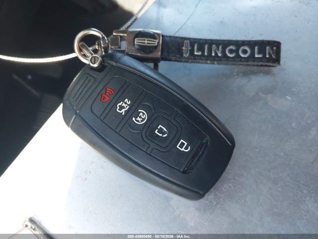 45900490 :رقم المزاد ، 2LMPJ6LP7KBL51304 vin ، 2019 Lincoln Nautilus Reserve مزاد بيع
