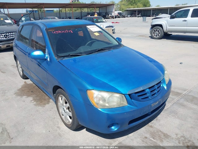 45900518 :رقم المزاد ، KNAFE161555178320 vin ، 2005 Kia Spectra5 مزاد بيع