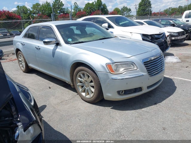 Auction sale of the 2013 Chrysler 300c, vin: 2C3CCAEG2DH685317, lot number: 45900535