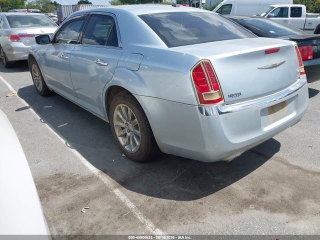 2013 Chrysler 300c მანქანა იყიდება აუქციონზე, vin: 2C3CCAEG2DH685317, აუქციონის ნომერი: 45900535