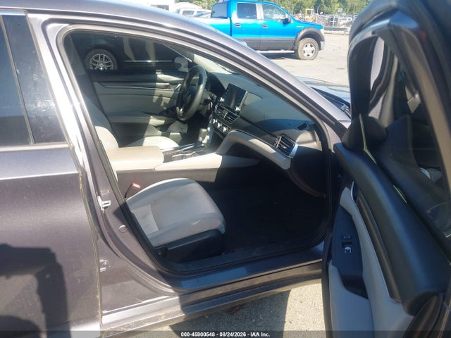 Aukcja sprzedaży 2018 Honda Accord Lx, vin: 1HGCV1F10JA230641, numer aukcji: 45900548