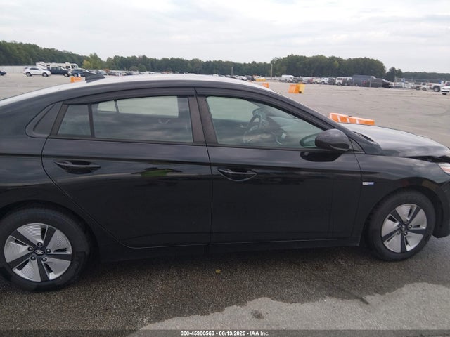 Продаж на аукціоні авто 2018 Hyundai Ioniq Hybrid Blue, vin: KMHC65LC4JU062358, номер лоту: 45900569