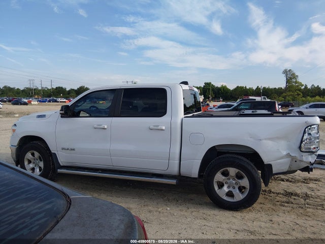 2021 Ram 1500 Big Horn  4x4 5'7 Box მანქანა იყიდება აუქციონზე, vin: 1C6RRFFG7MN744358, აუქციონის ნომერი: 45900575