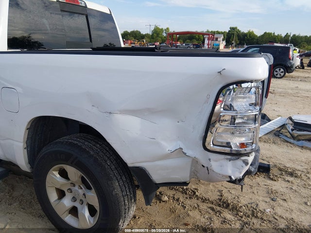 2021 Ram 1500 Big Horn  4x4 5'7 Box მანქანა იყიდება აუქციონზე, vin: 1C6RRFFG7MN744358, აუქციონის ნომერი: 45900575