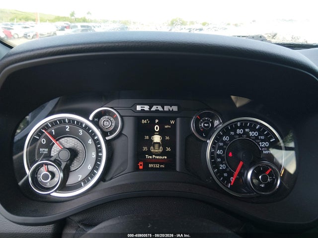 2021 Ram 1500 Big Horn  4x4 5'7 Box მანქანა იყიდება აუქციონზე, vin: 1C6RRFFG7MN744358, აუქციონის ნომერი: 45900575