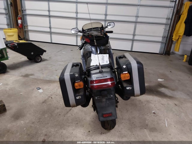 Aukcja sprzedaży 1990 Honda Cbr1000 F, vin: JH2SC2403LM000553, numer aukcji: 45900590