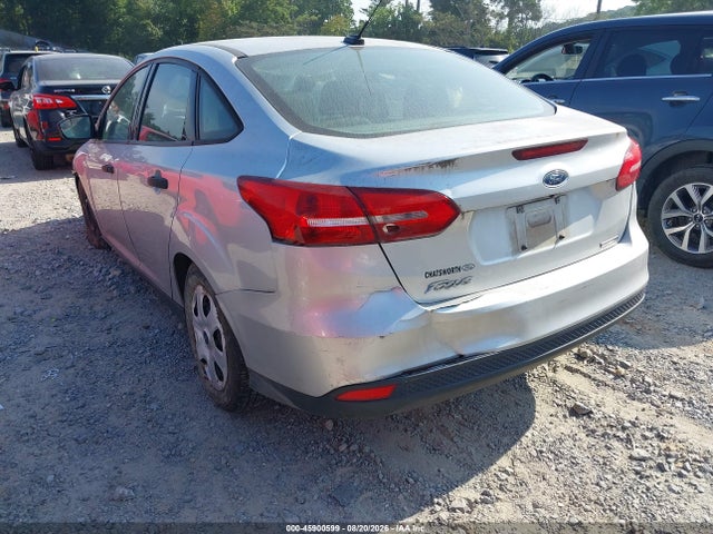 Aukcja sprzedaży 2016 Ford Focus S, vin: 1FADP3E26GL256781, numer aukcji: 45900599