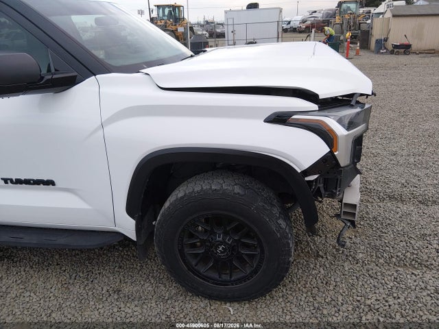 Продажа на аукционе авто 2022 Toyota Tundra Sr5, vin: 5TFLA5EC1NX003238, номер лота: 45900605