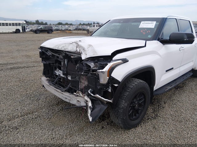 Продажа на аукционе авто 2022 Toyota Tundra Sr5, vin: 5TFLA5EC1NX003238, номер лота: 45900605