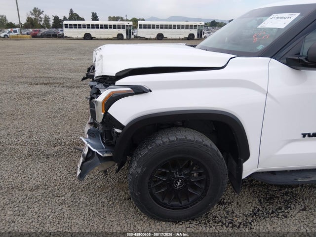 Продажа на аукционе авто 2022 Toyota Tundra Sr5, vin: 5TFLA5EC1NX003238, номер лота: 45900605