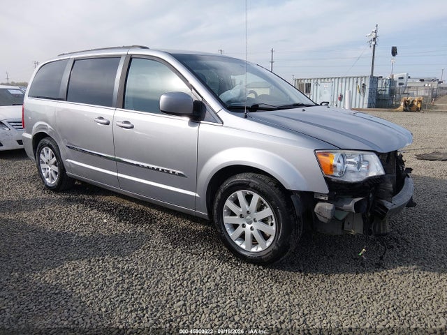 Auction sale of the 2015 Chrysler Town & Country Touring, vin: 2C4RC1BG0FR626998, lot number: 45900623