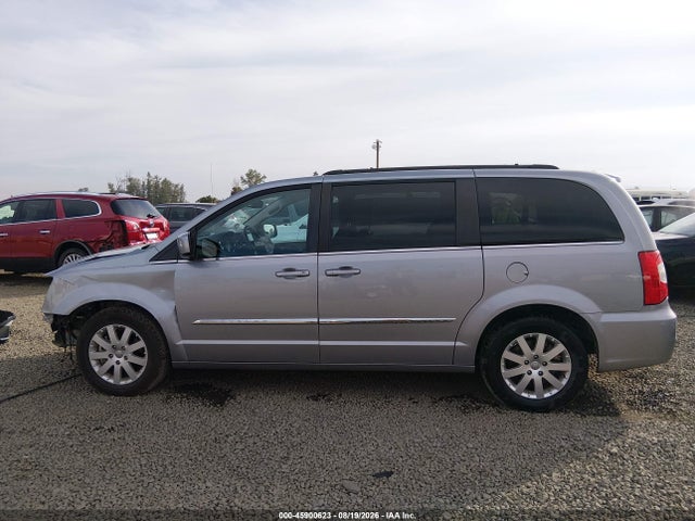 Auction sale of the 2015 Chrysler Town & Country Touring, vin: 2C4RC1BG0FR626998, lot number: 45900623