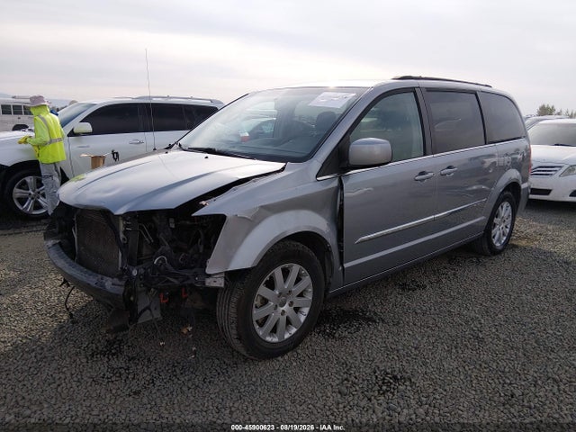 Auction sale of the 2015 Chrysler Town & Country Touring, vin: 2C4RC1BG0FR626998, lot number: 45900623