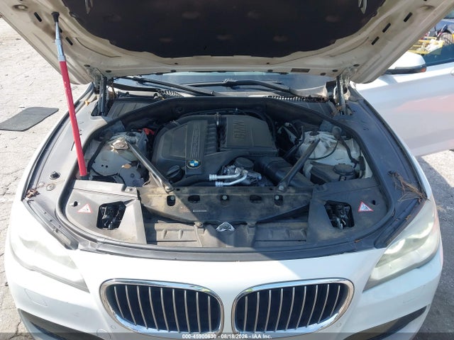 Продажа на аукционе авто 2013 Bmw 740li, vin: WBAYE4C54DD137554, номер лота: 45900630