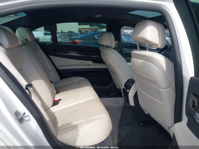 Продажа на аукционе авто 2013 Bmw 740li, vin: WBAYE4C54DD137554, номер лота: 45900630