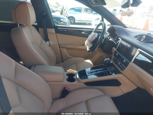 WP1AG2A59NLB21703 Porsche MACAN S