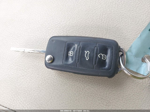 45900745 :رقم المزاد ، 1VWBS7A32GC014461 vin ، 2016 Volkswagen Passat 1.8t Se مزاد بيع