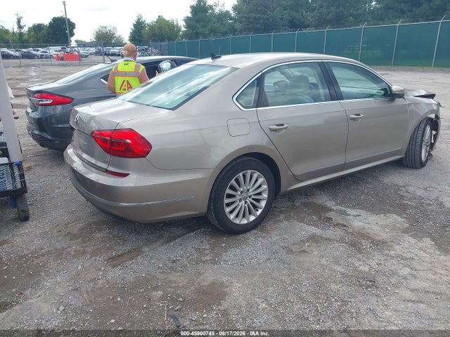 45900745 :رقم المزاد ، 1VWBS7A32GC014461 vin ، 2016 Volkswagen Passat 1.8t Se مزاد بيع
