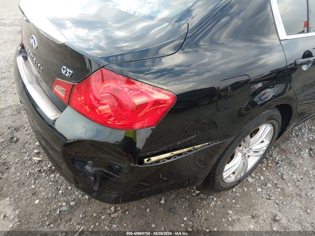 45900750 :رقم المزاد ، JN1CV6AP7DM725867 vin ، 2013 Infiniti G37 Journey مزاد بيع