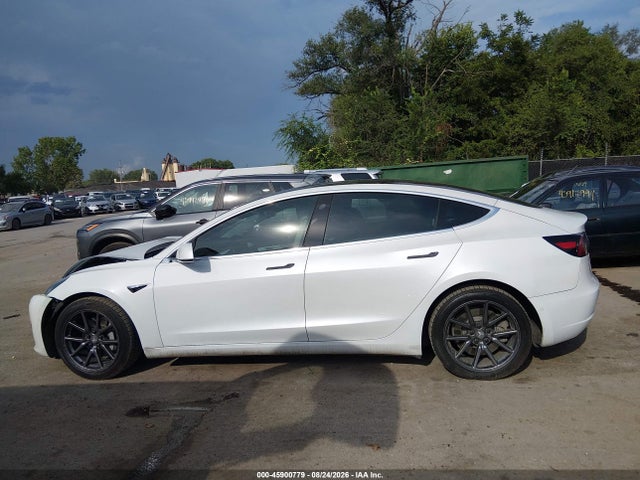 5YJ3E1EB9KF192277 Tesla Model 3 Long Range/performance