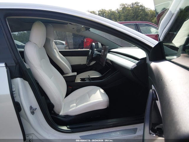 5YJ3E1EB9KF192277 Tesla Model 3 Long Range/performance