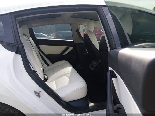 5YJ3E1EB9KF192277 Tesla Model 3 Long Range/performance