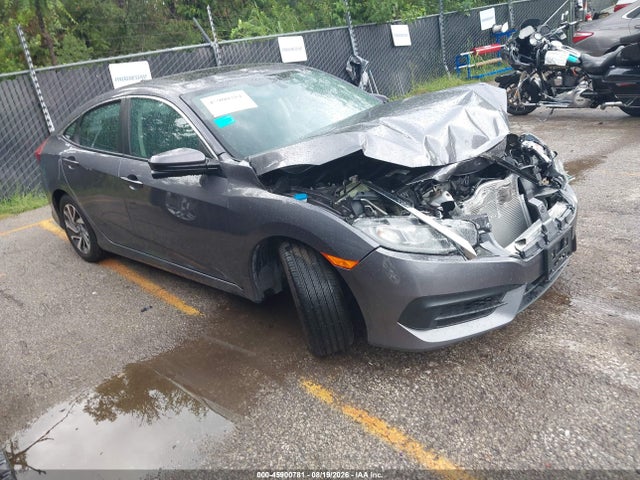 Продаж на аукціоні авто 2018 Honda Civic Ex, vin: 19XFC2F70JE038516, номер лоту: 45900781