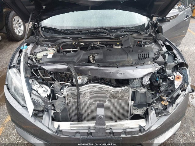 Продаж на аукціоні авто 2018 Honda Civic Ex, vin: 19XFC2F70JE038516, номер лоту: 45900781