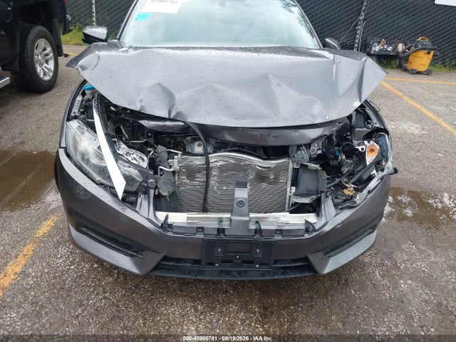 Продаж на аукціоні авто 2018 Honda Civic Ex, vin: 19XFC2F70JE038516, номер лоту: 45900781