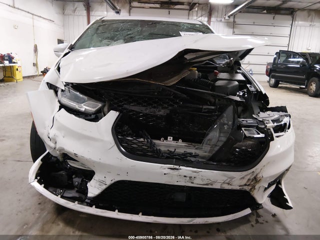 Продаж на аукціоні авто 2022 Chrysler Pacifica Hybrid Touring L, vin: 2C4RC1L79NR201423, номер лоту: 45900786