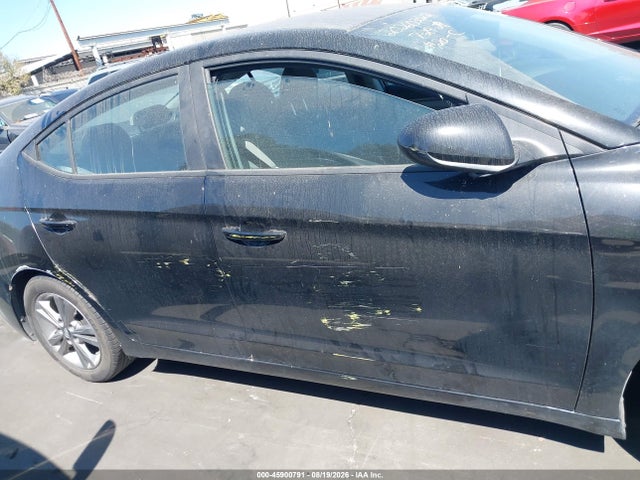 Продаж на аукціоні авто 2017 Hyundai Elantra Se, vin: KMHD84LF7HU280176, номер лоту: 45900791