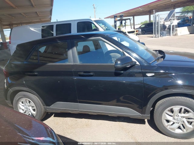 KMHRB8A37MU119876 Hyundai Venue Se