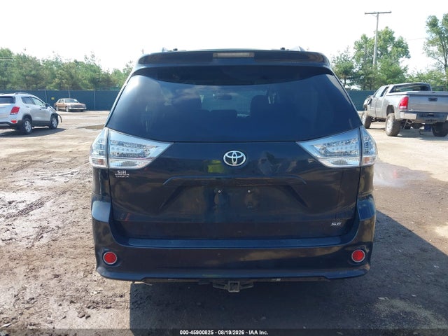 Продажа на аукционе авто 2016 Toyota Sienna Se 8 Passenger, vin: 5TDXK3DC2GS733656, номер лота: 45900825