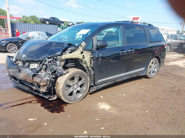 Продажа на аукционе авто 2016 Toyota Sienna Se 8 Passenger, vin: 5TDXK3DC2GS733656, номер лота: 45900825