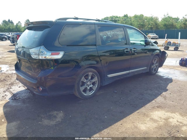 Продажа на аукционе авто 2016 Toyota Sienna Se 8 Passenger, vin: 5TDXK3DC2GS733656, номер лота: 45900825