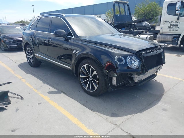 Продажа на аукционе авто 2019 Bentley Bentayga V8, vin: SJAAM4ZVXKC024677, номер лота: 45900852