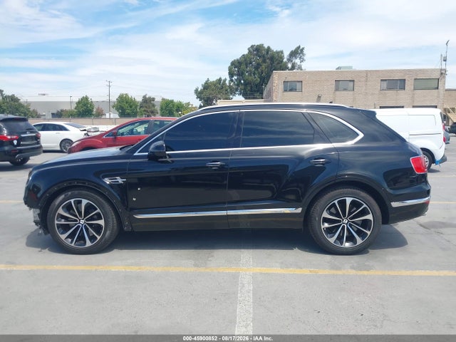 Продажа на аукционе авто 2019 Bentley Bentayga V8, vin: SJAAM4ZVXKC024677, номер лота: 45900852