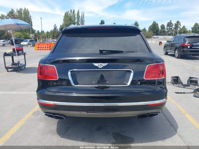 Продажа на аукционе авто 2019 Bentley Bentayga V8, vin: SJAAM4ZVXKC024677, номер лота: 45900852