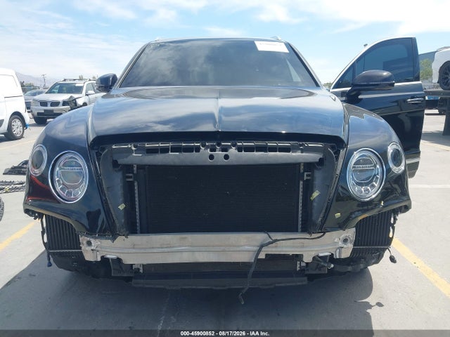 Продажа на аукционе авто 2019 Bentley Bentayga V8, vin: SJAAM4ZVXKC024677, номер лота: 45900852