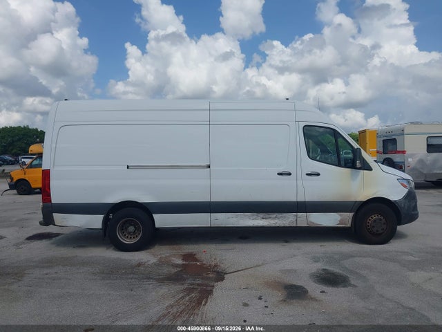 Продажа на аукционе авто 2019 Freightliner Sprinter 3500xd High Roof V6, vin: WDYPF4CDXKT015632, номер лота: 45900866