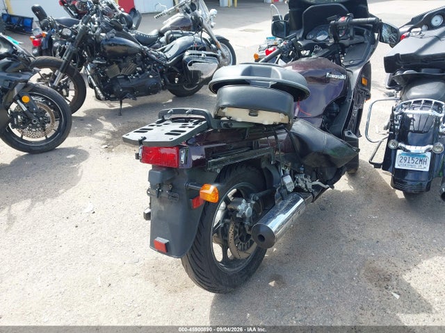 1999 Kawasaki Zg1000 მანქანა იყიდება აუქციონზე, vin: JKAZGCA15XB512468, აუქციონის ნომერი: 45900890