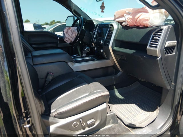45900906 :رقم المزاد ، 1FTFW1E1XJFD52498 vin ، 2018 Ford F-150 Platinum مزاد بيع