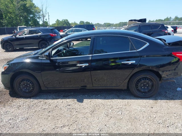 Продажа на аукционе авто 2017 Nissan Sentra S, vin: 3N1AB7AP9HY380544, номер лота: 45900939