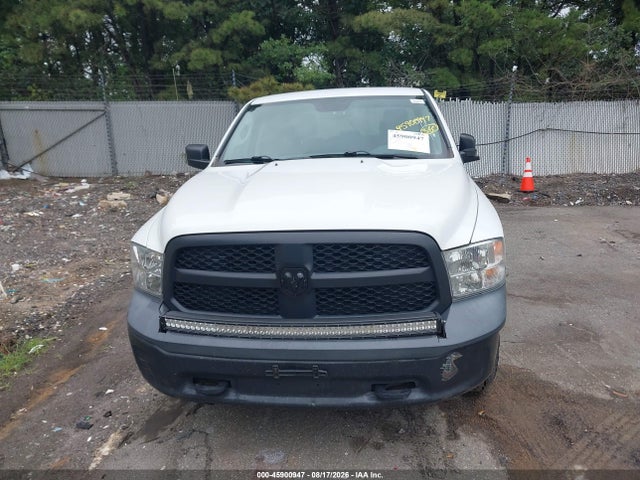45900947 :رقم المزاد ، 1C6RR7FT5HS820332 vin ، 2017 Ram 1500 Tradesman Quad Cab 4x4 6'4 Box مزاد بيع