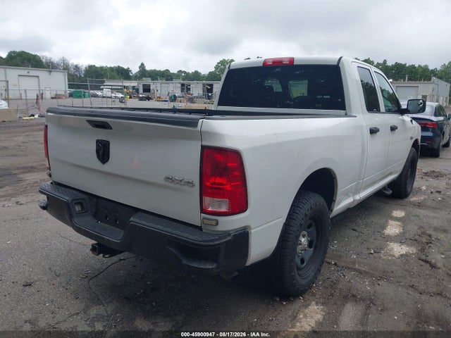 45900947 :رقم المزاد ، 1C6RR7FT5HS820332 vin ، 2017 Ram 1500 Tradesman Quad Cab 4x4 6'4 Box مزاد بيع