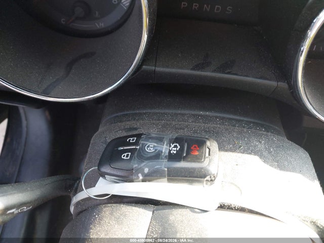 Продаж на аукціоні авто 2016 Ford Mustang V6, vin: 1FA6P8AM6G5215018, номер лоту: 45900962