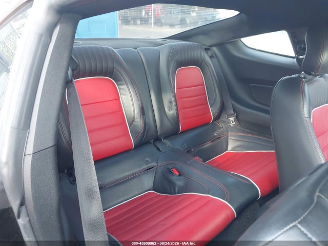 Продаж на аукціоні авто 2016 Ford Mustang V6, vin: 1FA6P8AM6G5215018, номер лоту: 45900962