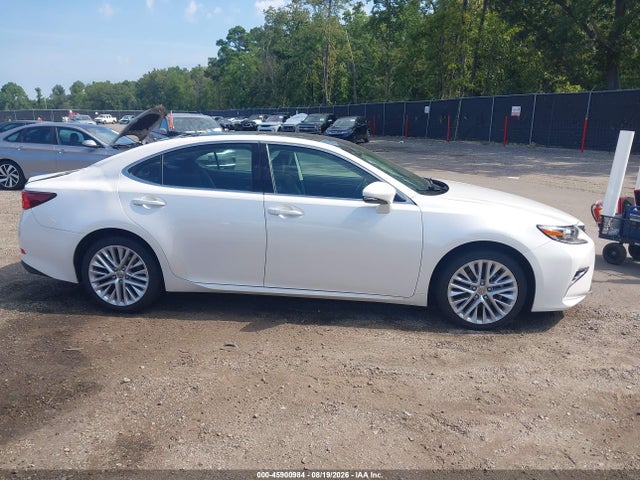 45900984 :رقم المزاد ، 58ABK1GG2JU099558 vin ، 2018 Lexus Es 350 مزاد بيع