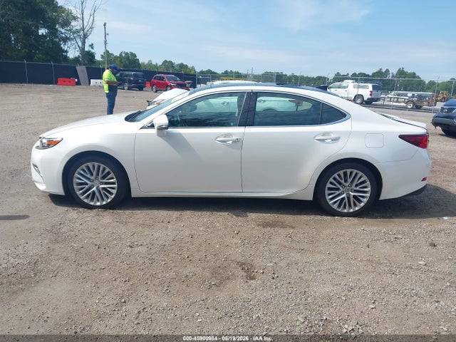 45900984 :رقم المزاد ، 58ABK1GG2JU099558 vin ، 2018 Lexus Es 350 مزاد بيع