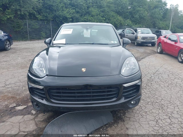Продаж на аукціоні авто 2017 Porsche Cayenne S, vin: WP1AB2A29HLA52195, номер лоту: 45901011